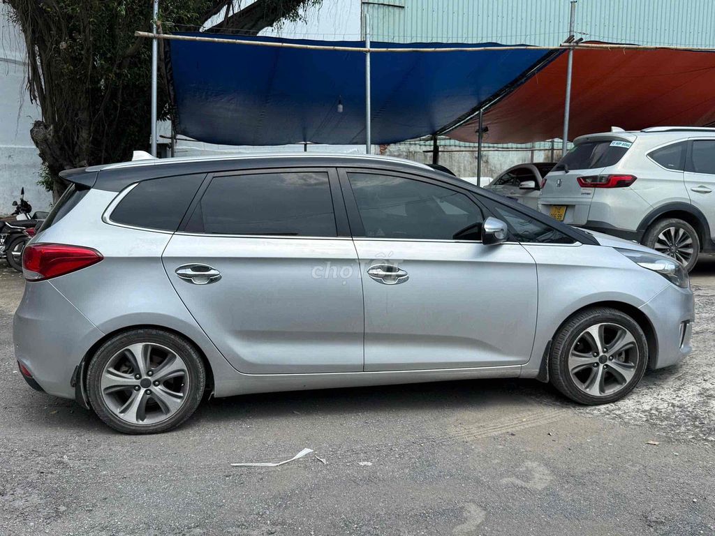 Kia Rondo Bạc 7 Chỗ chỉ 3xxtr xe bền rẻ đẹp. Mua bán Ô tô tại Quận 8 Tp Hồ Chí Minh được đăng bởi nguyễn thúc khoa hình 3