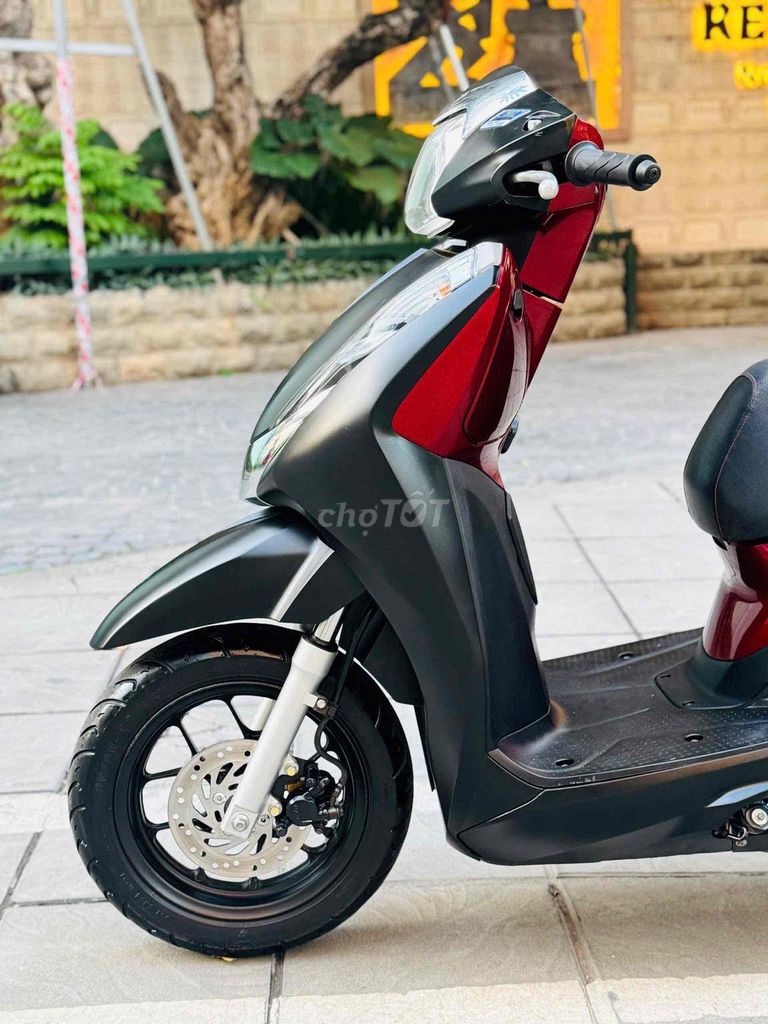 Lead 125fi đen nhám cuối 2018 đen nhám zin 100%. Mua bán Xe máy tại Quận Cầu Giấy Hà Nội được đăng bởi nguyễn bích thuỷ hình 6