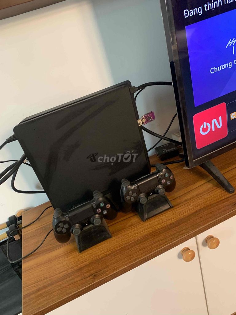 Máy chơi game Sony PS4 Slim 512GB Đen. Mua bán Thiết bị chơi game tại Thành phố Cam Ranh Khánh Hòa được đăng bởi thái hình 1