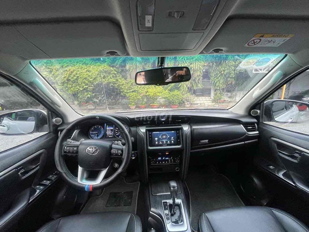 Toyota Fortuner 2022 2.4 4x2 AT - 44537 km. Mua bán Ô tô tại Quận 11 Tp Hồ Chí Minh được đăng bởi TOYOTA LÝ THƯỜNG KIỆT hình 8