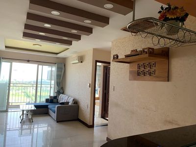 Cần cho thuê căn hộ The Mansion, 2PN, nhà đẹp, hướng gió mát mẽ