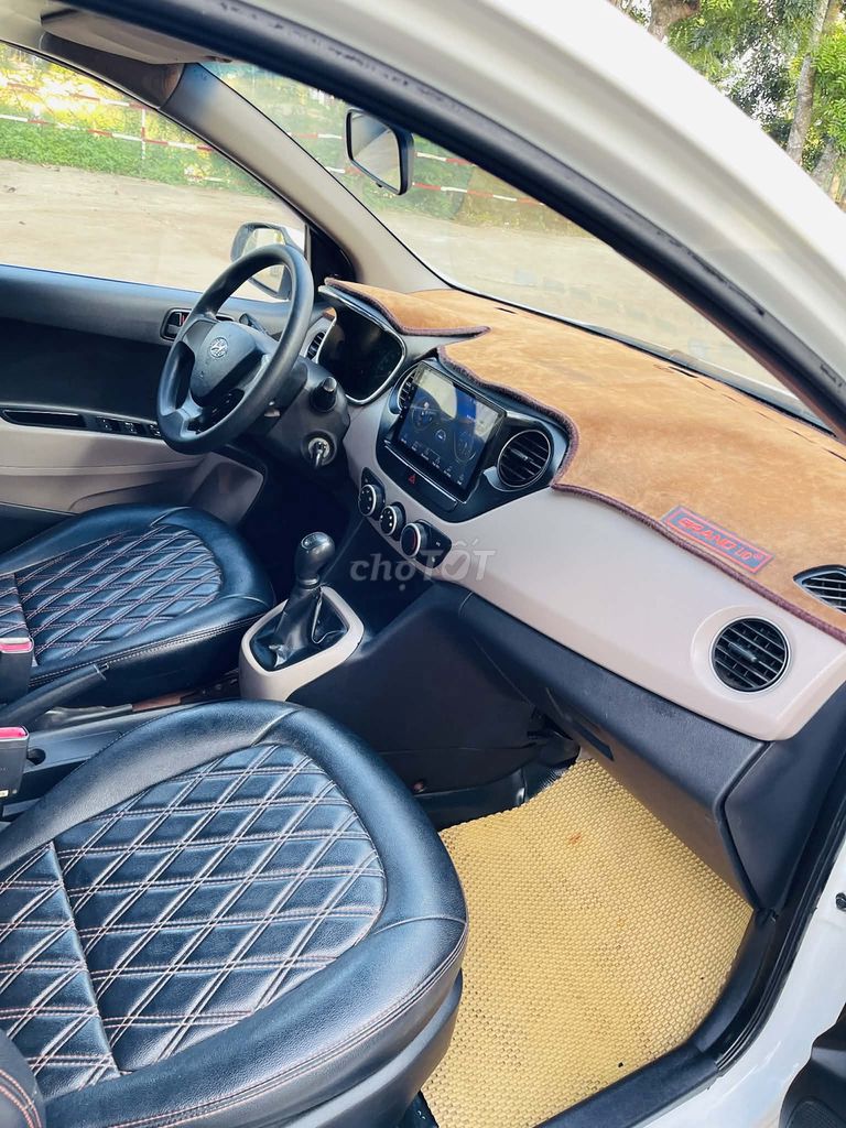 Hyundai i10 Sedan 2020 1.2 Trắng. Mua bán Ô tô tại Huyện Ea Kar Đắk Lắk được đăng bởi Nguyễn Học hình 2