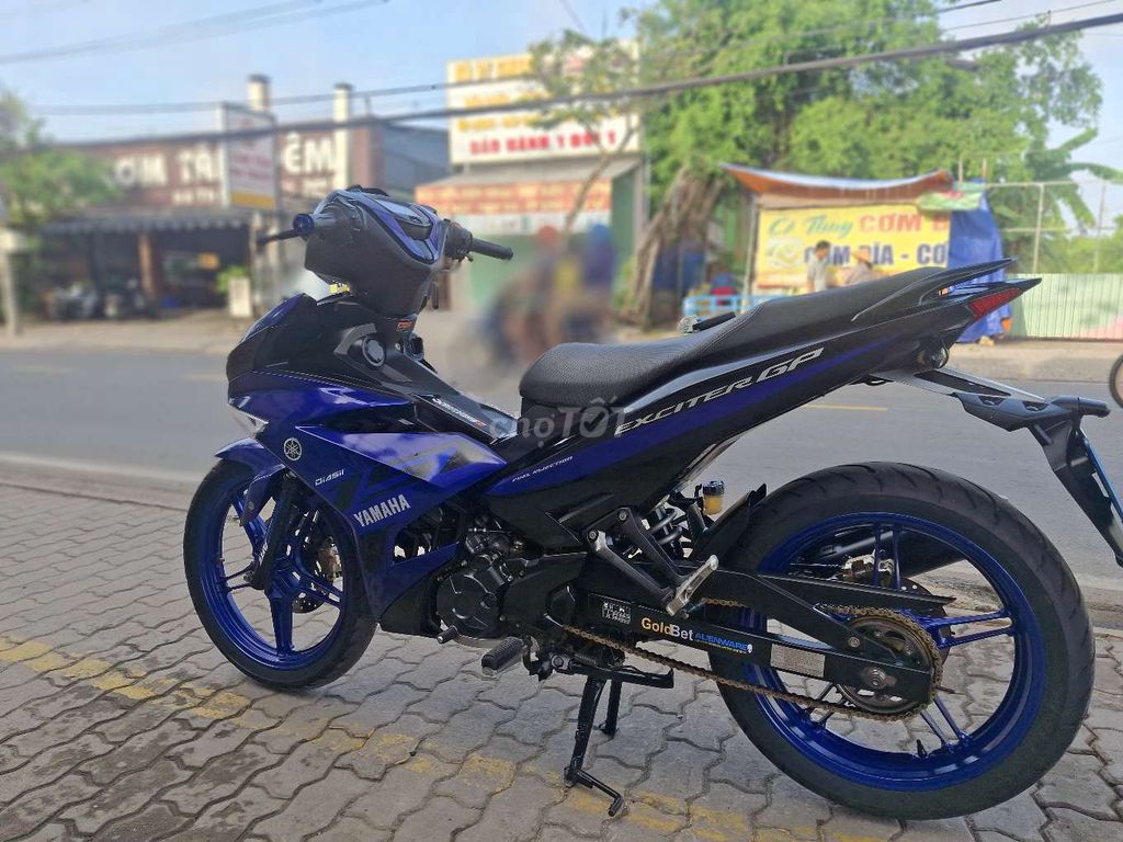 Yamaha Exciter 150 2018 сине-черный механическая коробка