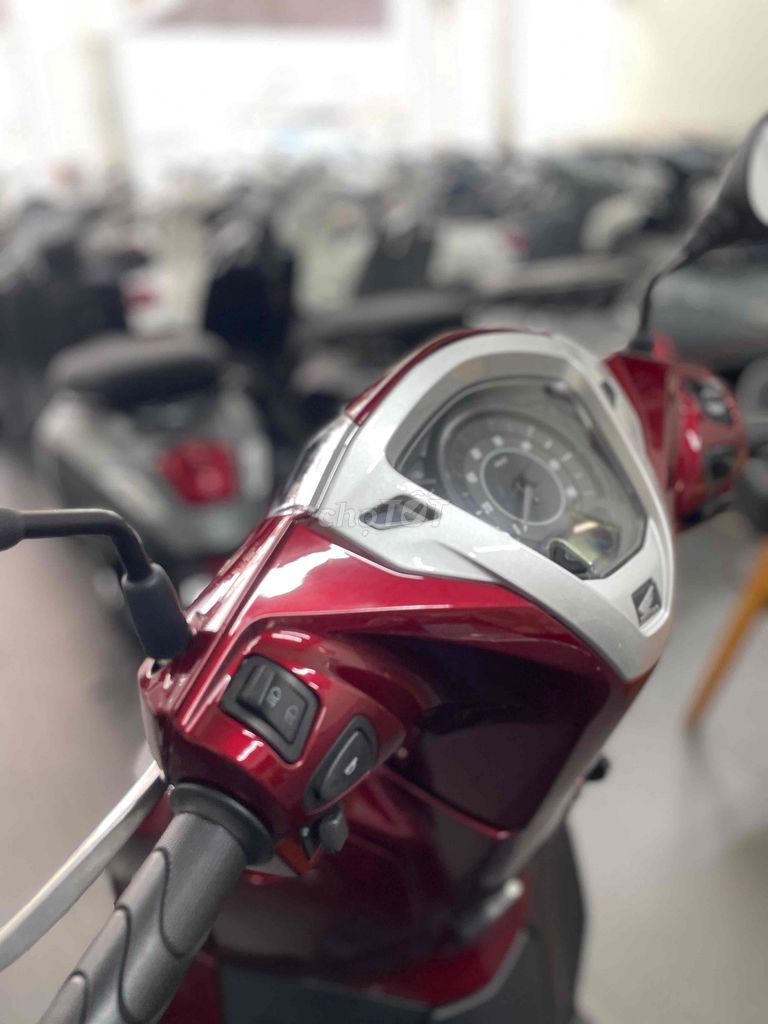 Lead chính chủ. Mua bán Xe máy tại Quận Phú Nhuận Tp Hồ Chí Minh được đăng bởi DŨNG HOÀNG  hình 2