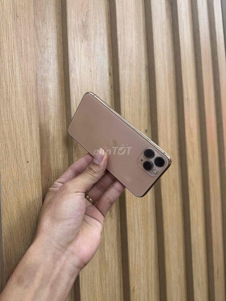 Apple iPhone 11 Pro 64GB Vàng Đã dùng. Mua bán Điện thoại tại Quận Đống Đa Hà Nội được đăng bởi Hanoi moibile đức hình 1