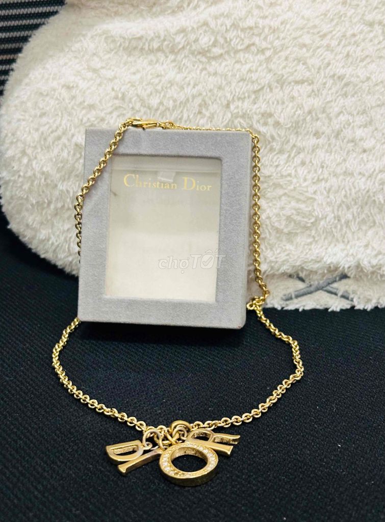 Dây chuyền Dior Auth