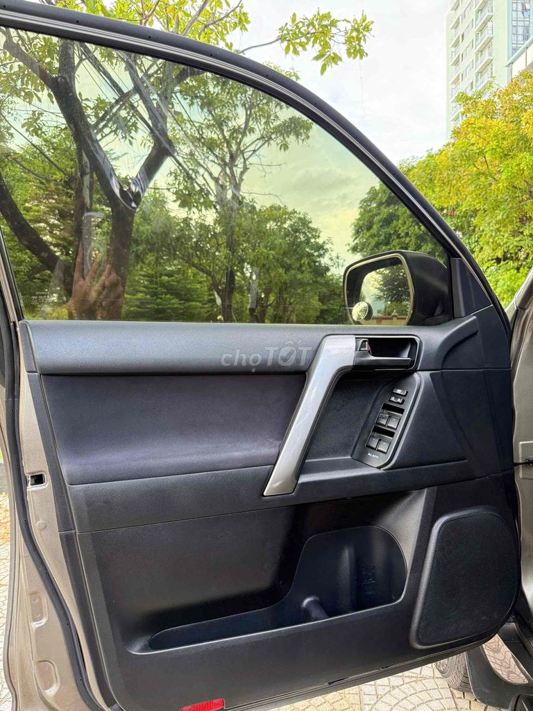 Toyota Land Cruiser 2015 - 160000 km. Mua bán Ô tô tại Quận Cẩm Lệ Đà Nẵng được đăng bởi Nguyễn Duy hình 19