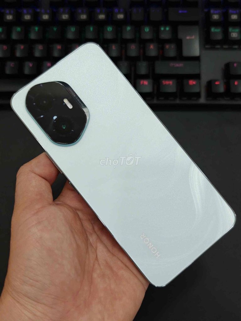 Honor 300 256GB 12/256 fullbox. Mua bán Điện thoại tại Quận Ninh Kiều Cần Thơ được đăng bởi Nguyễn Toàn hình 1