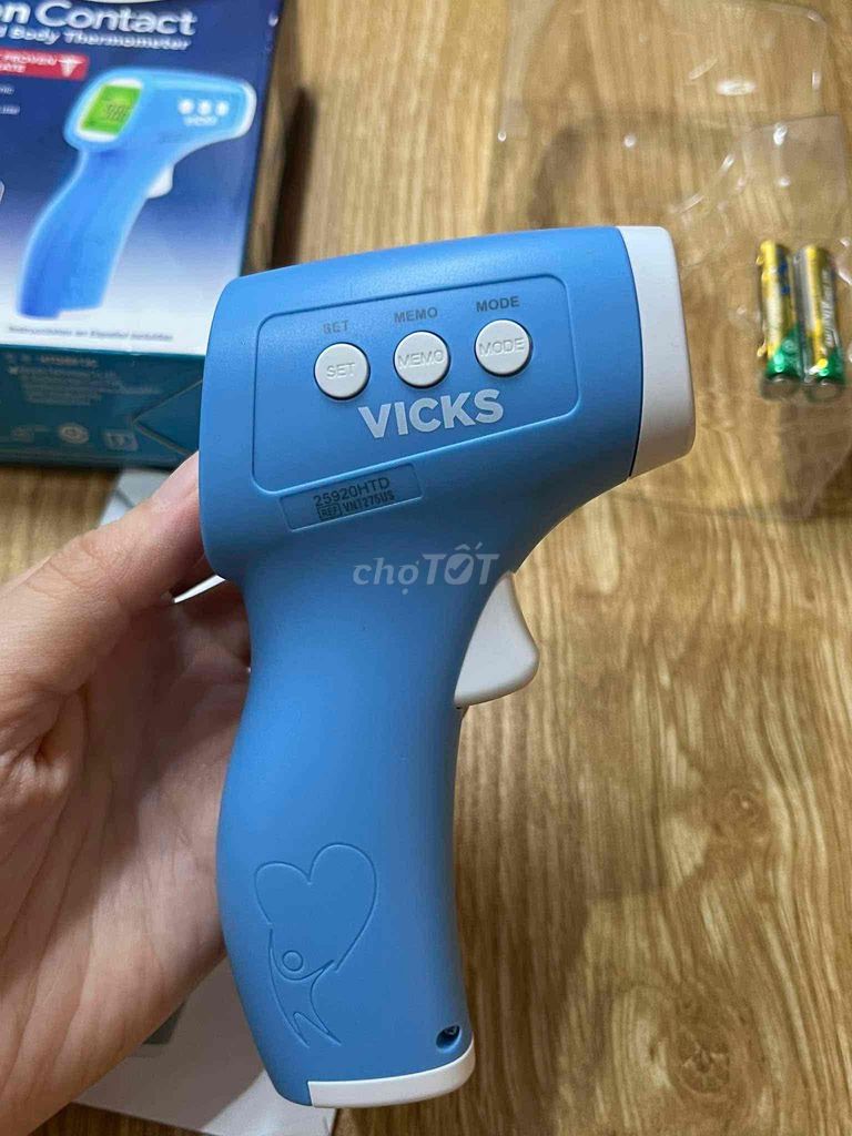 Nhiệt kế hồng ngoại Vicks Mua bên Mỹ New. Mua bán Mẹ và bé tại Quận 12 Tp Hồ Chí Minh được đăng bởi Tố Uyên Shop hình 2