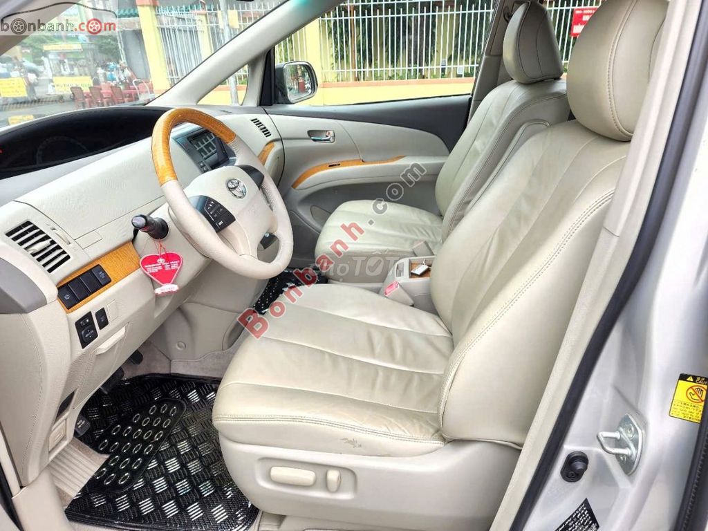 Toyota Previa GL 2.4 AT 2010 - 599 Triệu. Mua bán Ô tô tại Thành phố Thủ Đức Tp Hồ Chí Minh được đăng bởi Mỹ Linh hình 8
