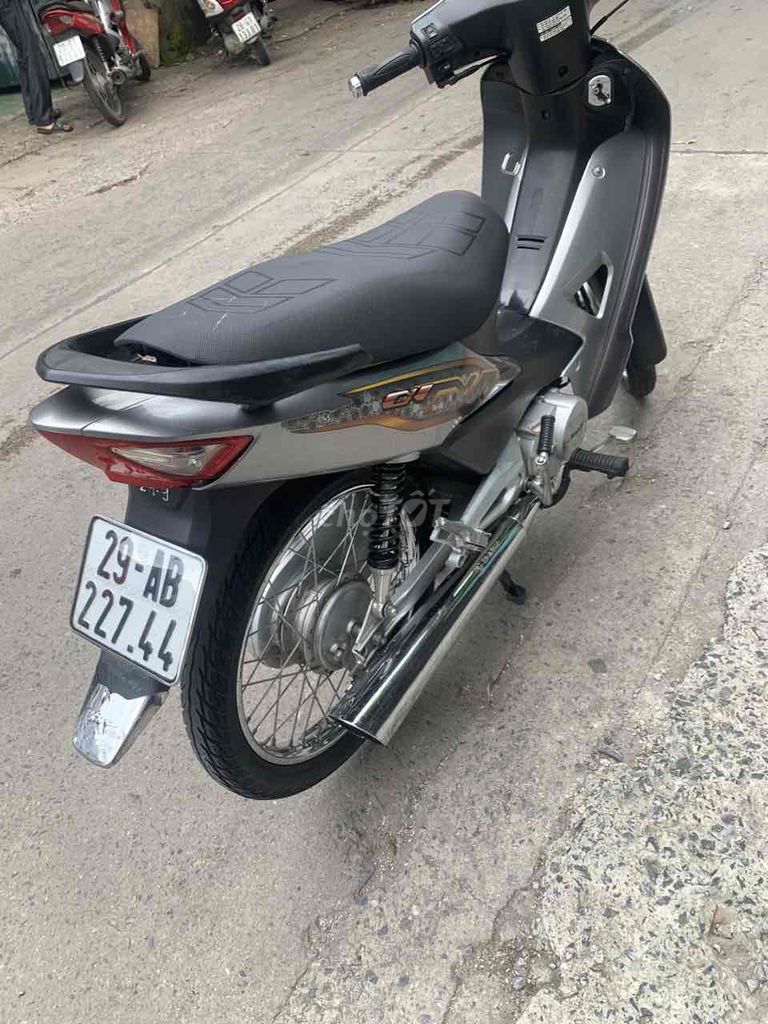 Xe Wave 50Cc 2023 biển Hà Nội mới 95%. Mua bán Xe máy tại Quận Nam Từ Liêm Hà Nội được đăng bởi E Thuý hình 5