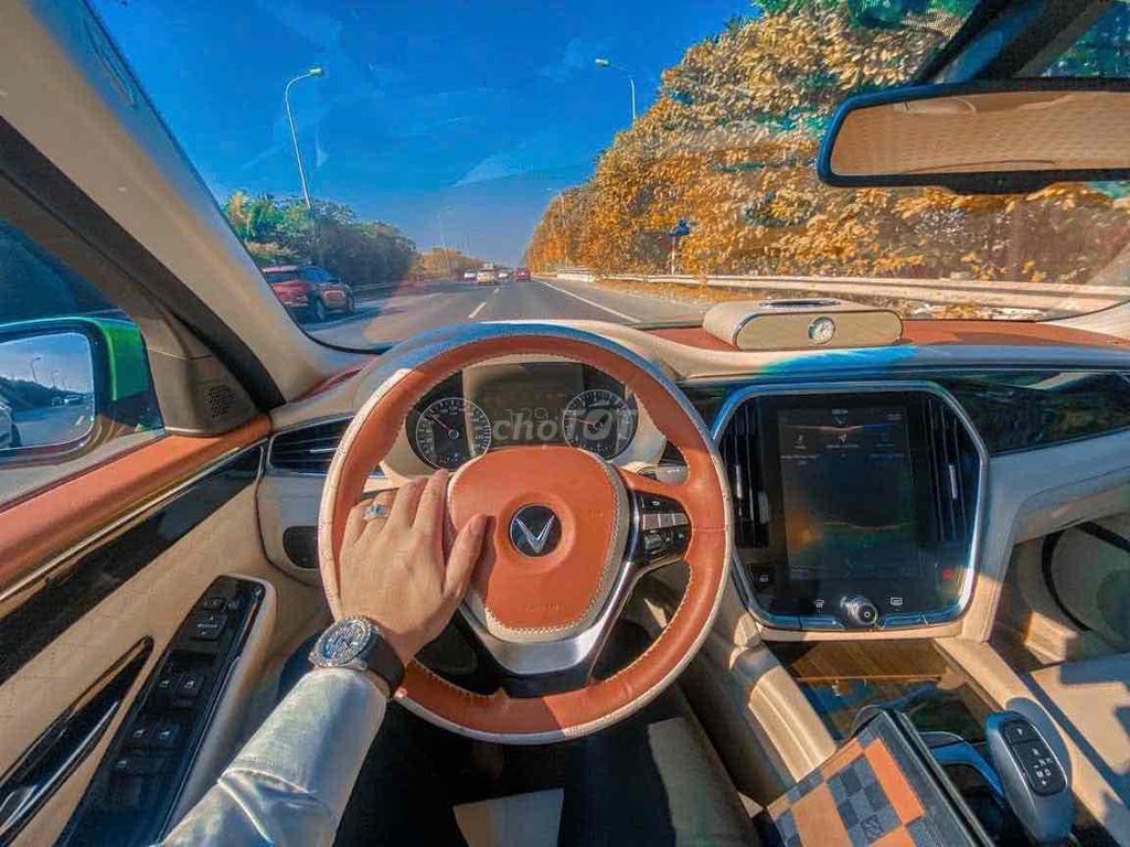 VinFast Lux A2.0 Turbo 2020 Đỏ. Mua bán Ô tô tại Quận Nam Từ Liêm Hà Nội được đăng bởi Nguyễn Quang Vũ hình 8