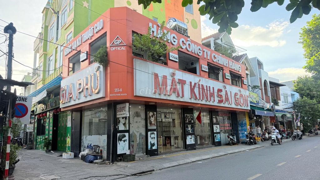 Продается дом на улице Нгуен Фуок Нгуен, Тхань Кхе, Дананг, 47 м2, 2 этажа,