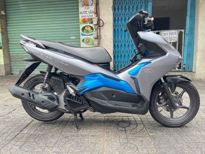 Honda Air Blade 2020 Hỗ trợ góp tay đôi cửa hàng
