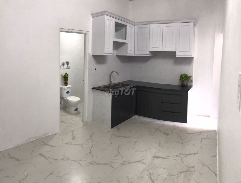 Nhà 120/1/2 trệt lầu 93,6m2 Lũy Bán Bích, Tân Phú