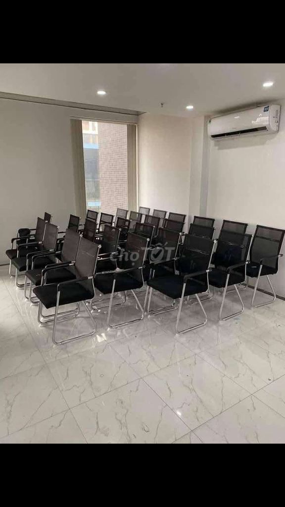 Ghế chân quỳ Lưng lưới Đen. Mua bán Đồ dùng văn phòng tại Quận Cẩm Lệ Đà Nẵng được đăng bởi Ngọcn shop hình 1