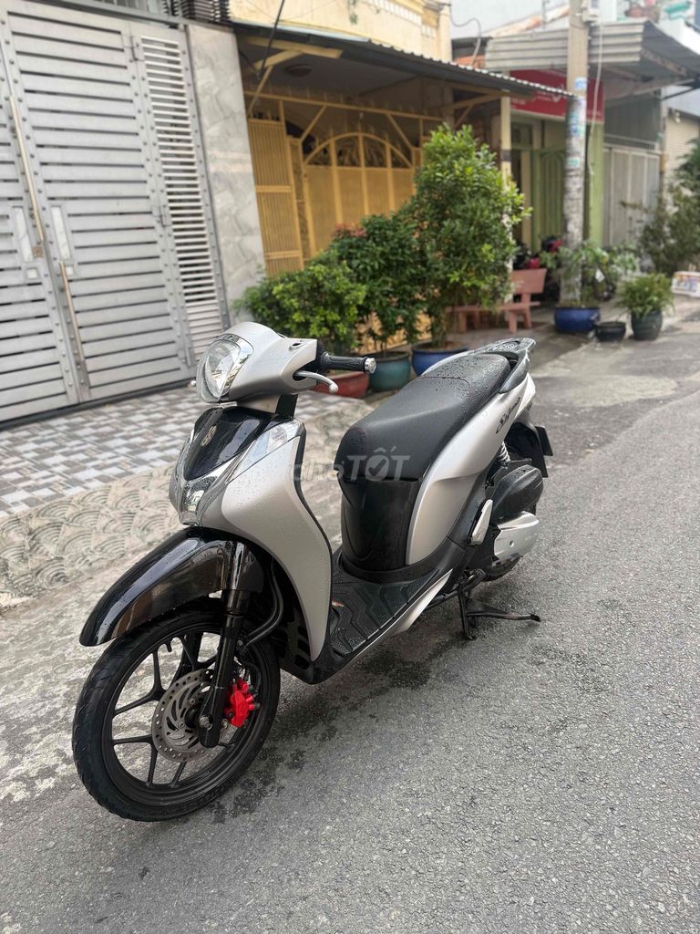 Sh mode 2018 xám nhám PBĐB. Mua bán Xe máy tại Quận Tân Phú Tp Hồ Chí Minh được đăng bởi Nguyễn Anh Duy hình 5