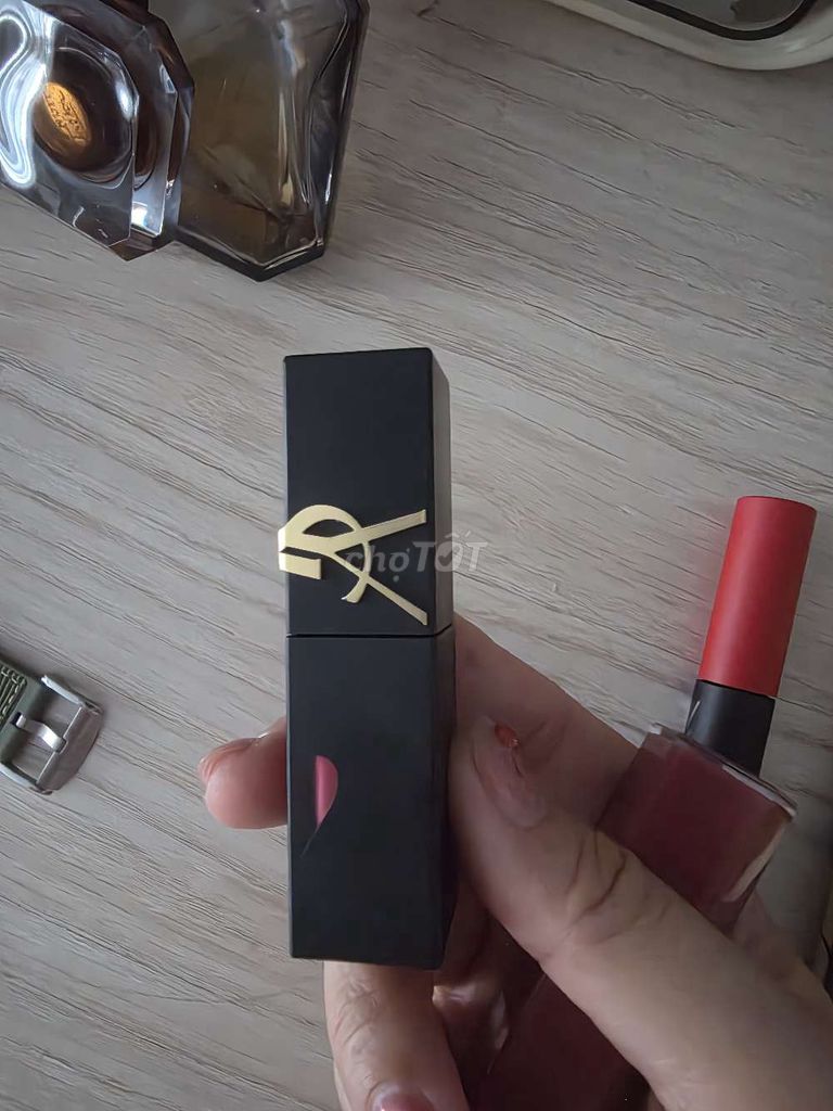 Son môi YSL Nữ 95% và son FB. Mua bán Phụ kiện thời trang khác tại Quận 7 Tp Hồ Chí Minh được đăng bởi chi hình 1