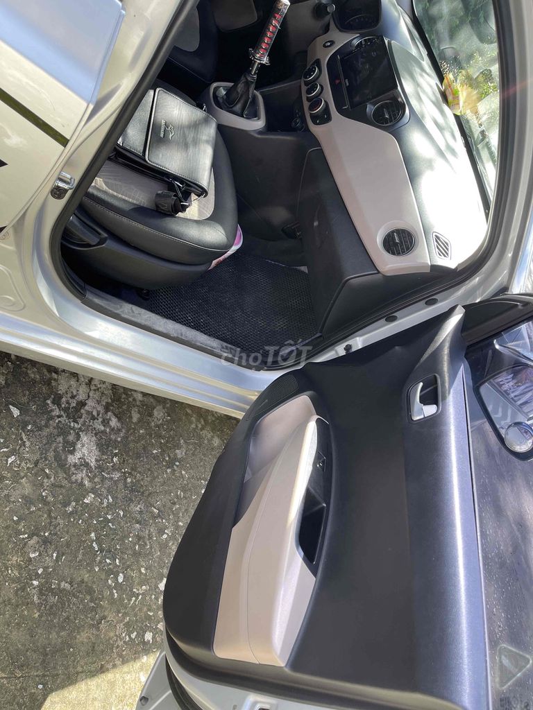 Hyundai Grand i10 2014 Grand 1.0 MT - 123456 km. Mua bán Ô tô tại Huyện Lai Vung Đồng Tháp được đăng bởi A an hình 10