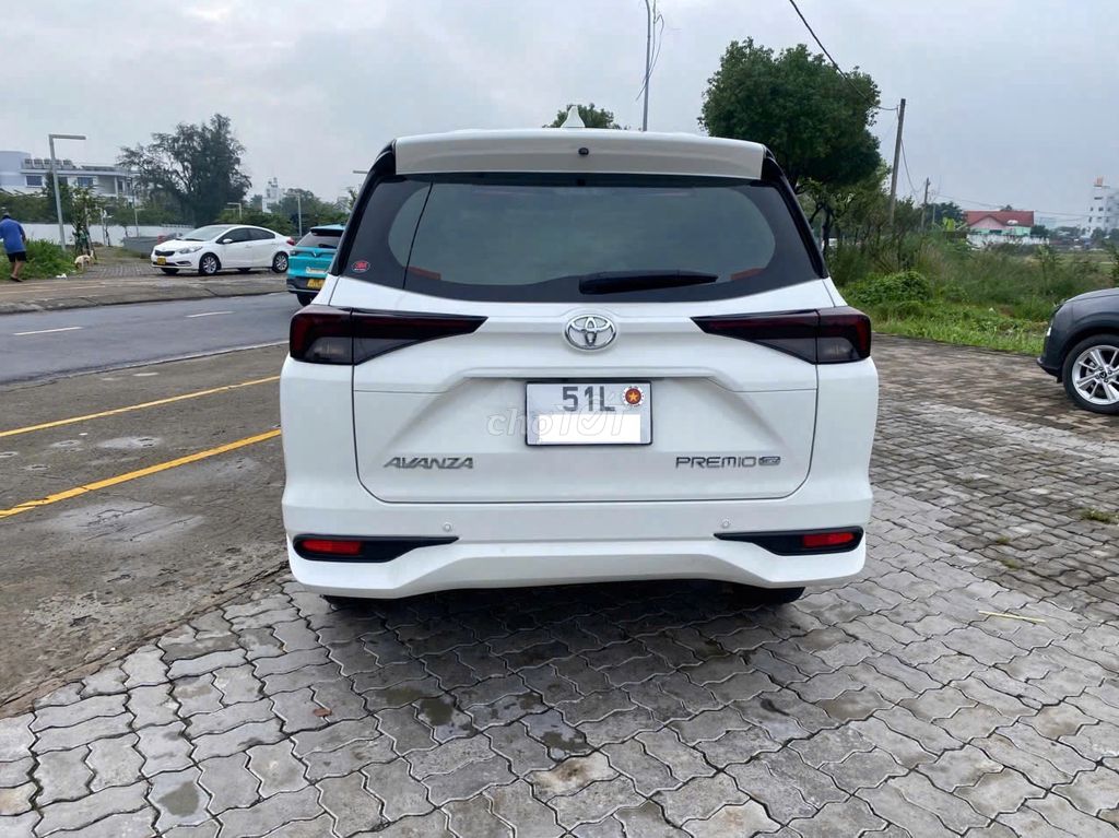 Toyota Avanza Premio 2024 CVT màu trắng 20.100 km. Mua bán Ô tô tại Quận Tân Phú Tp Hồ Chí Minh được đăng bởi VĂN CHINH hình 2