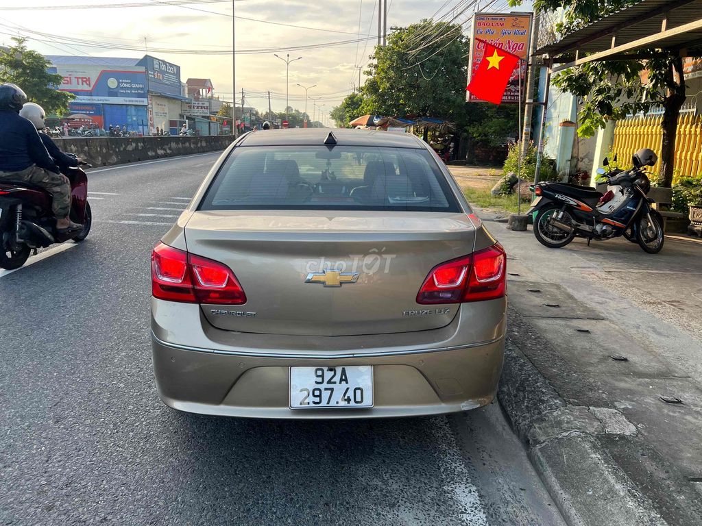 Chevrolet Cruze 2016 LTZ 1.8 AT - 32151 km. Mua bán Ô tô tại Huyện Hòa Vang Đà Nẵng được đăng bởi TRƯỜNG XUÂN hình 12