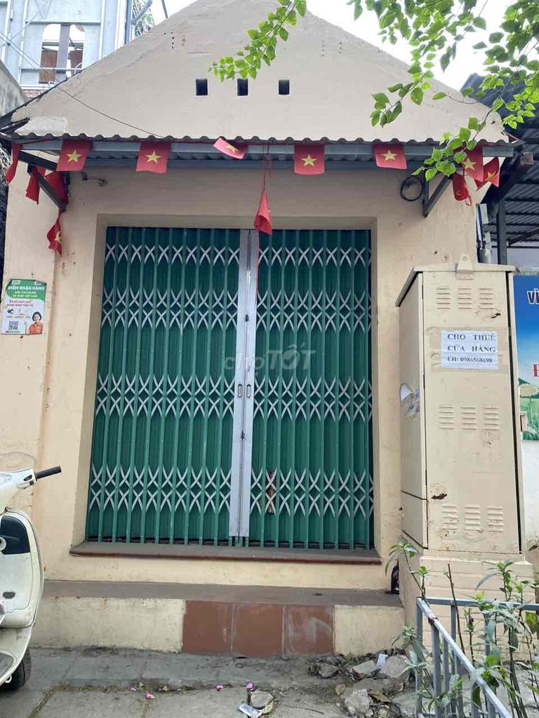 Cửa sắt xếp Đài Loan Xanh 2.5m x 5m 2 cánh cũ. Mua bán Nội thất, đồ gia dụng khác tại Quận Tây Hồ Hà Nội được đăng bởi Nguyễn Quân hình 1