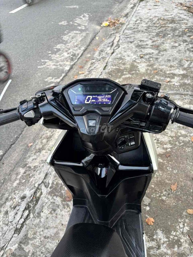 cần bán vario. Mua bán Xe máy tại Thị xã Bến Cát Bình Dương được đăng bởi xe máy trả góp tín nghĩa  hình 4