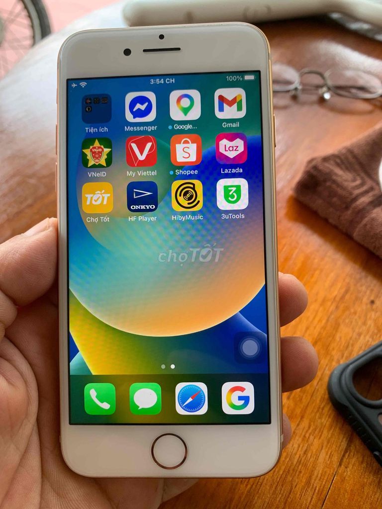 Apple iPhone 8 64GB Vàng đồng zin all, pin 86%. Mua bán Điện thoại tại Huyện Chợ Gạo Tiền Giang được đăng bởi Nguyen Hao hình 1