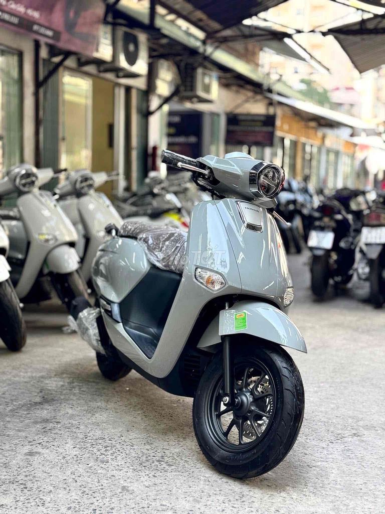 Honda Giorno+ 125 ABS Xám. Mua bán Xe máy tại Quận Cầu Giấy Hà Nội được đăng bởi Tuấn Việt Motor hình 3