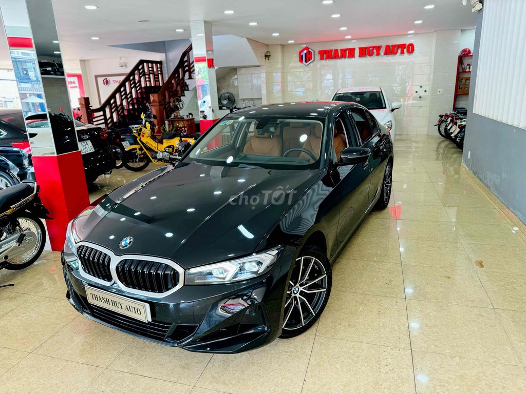 ❤️ BMW 320I SPORT LINE 2023 12.000Km ❤️. Mua bán Ô tô tại Quận Hải Châu Đà Nẵng được đăng bởi THANH HUY AUTO ĐÀ NẴNG hình 1