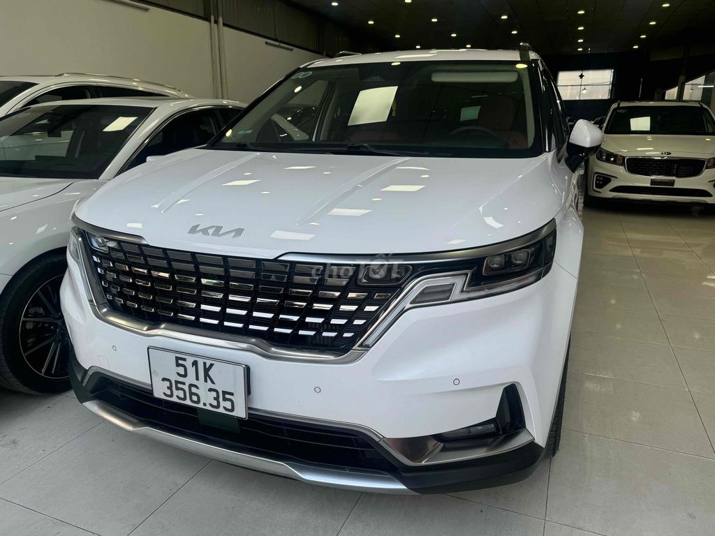 Kia Carnival 2022 2.2D signature 7 chỗ - 22000 km