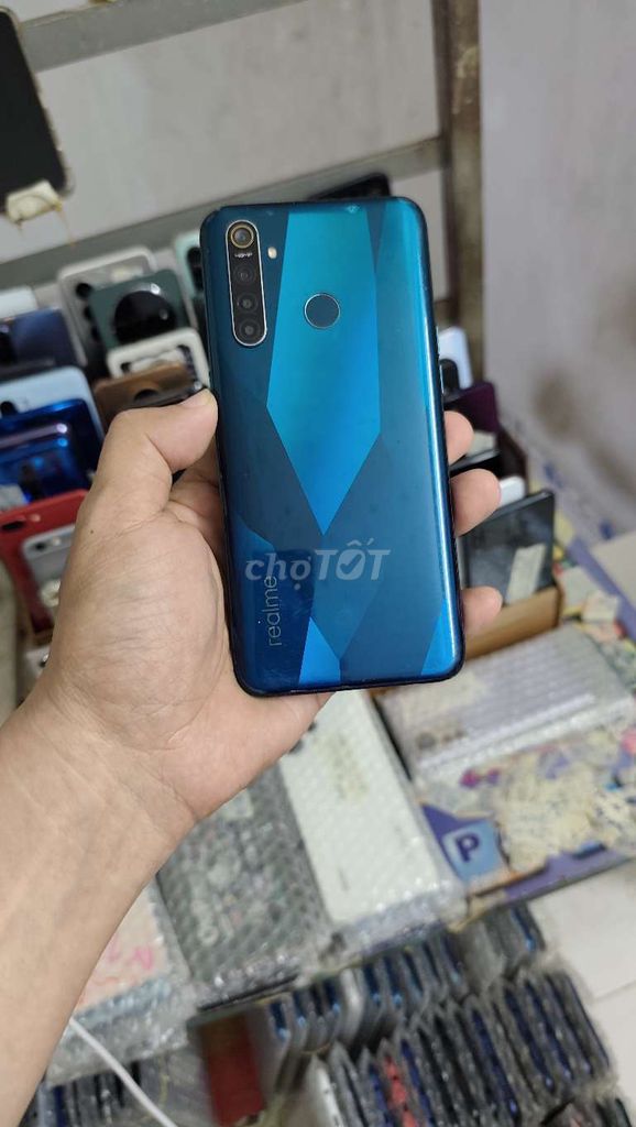 Realme 5 Pro, 128gb, pin 5000. Mua bán Điện thoại tại Quận Gò Vấp Tp Hồ Chí Minh được đăng bởi A LONG   nhận thanh toán THẺ TÍN DỤNG hình 1