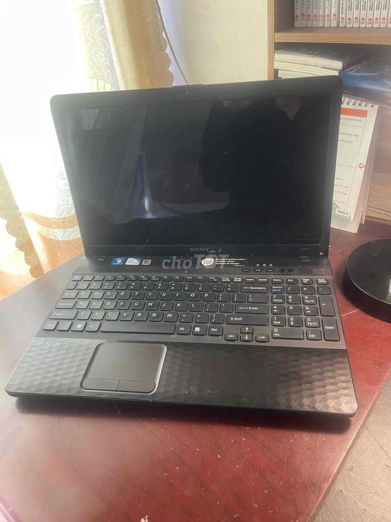 Máy laptop Sony Vaio đã qua sử dụng. Mua bán Laptop tại Huyện Ân Thi Hưng Yên được đăng bởi Cường Nguyễn (Cuongg) hình 1