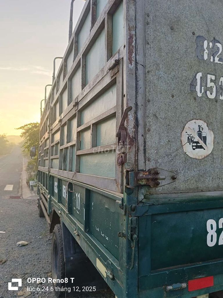 gia đình đổi xe nhỏ nên muốn nhường lại xe tải .. Mua bán Xe tải, xe ben tại Huyện Chư Prông Gia Lai được đăng bởi lê thanh cuong hình 6