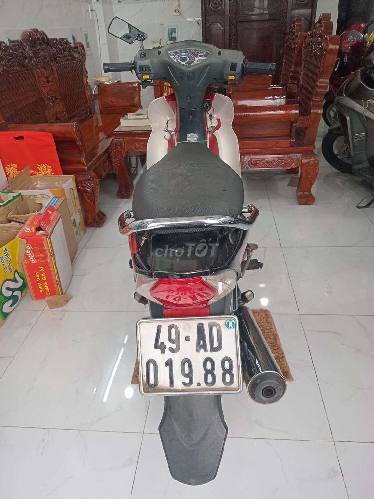 SYM Elegant xe 50 Đỏ Trắng Đen. Mua bán Xe máy tại Quận 7 Tp Hồ Chí Minh được đăng bởi Lê Xuân Thứ hình 5