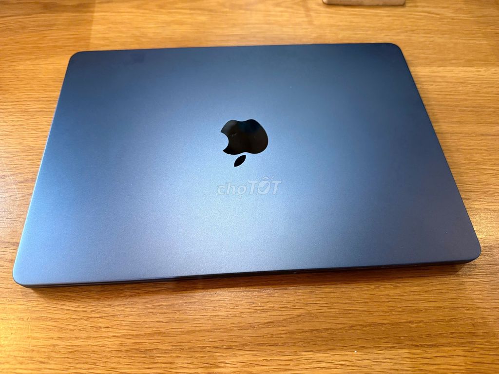 Apple Macbook Air M3 16GB/256GB 99%. Mua bán Laptop tại Thành phố Thủ Đức Tp Hồ Chí Minh được đăng bởi Nguyễn Thủy Tiên hình 1