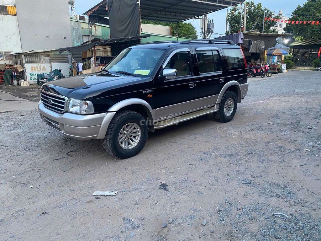 E cần thanh lý ford everest 2006 máy xăng.. Mua bán Ô tô tại Quận 12 Tp Hồ Chí Minh được đăng bởi Quan Pham hình 3