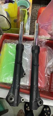 Phuộc truớc  xe máy Honda Wave RSX 110 Đen. Mua bán Phụ tùng xe tại Quận 10 Tp Hồ Chí Minh được đăng bởi Sơn