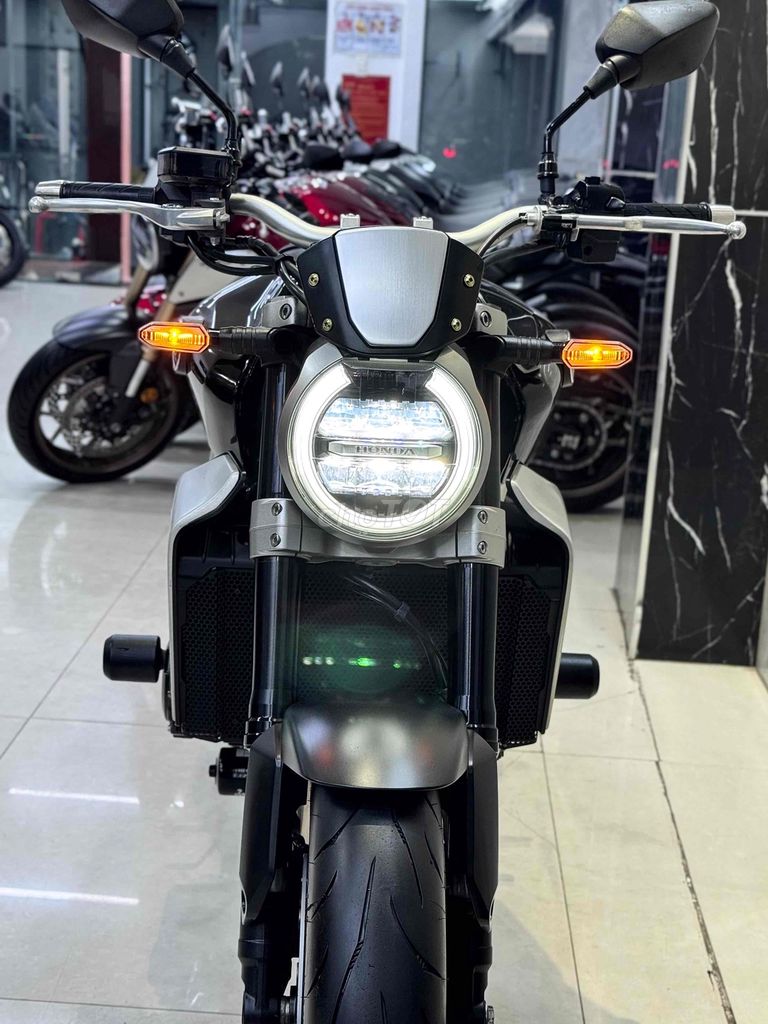 Honda CB1000 Neo 2020 Черный