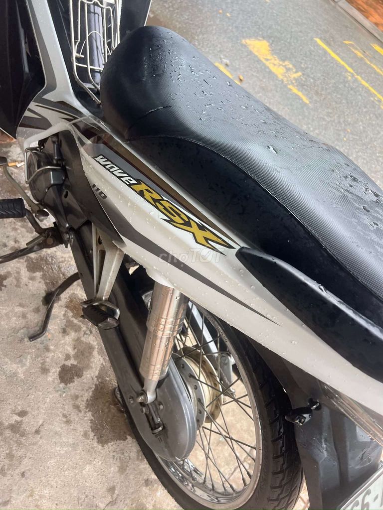 Wave RSX zin máy êm bao chanh chấp toàn quốc. Mua bán Xe máy tại Huyện Vũng Liêm Vĩnh Long được đăng bởi thanh hình 3