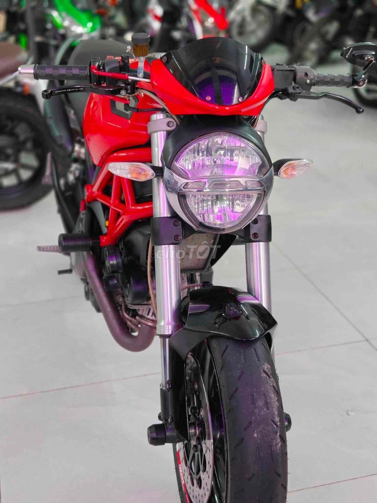 Ducati 795 2012 красный 20000 км