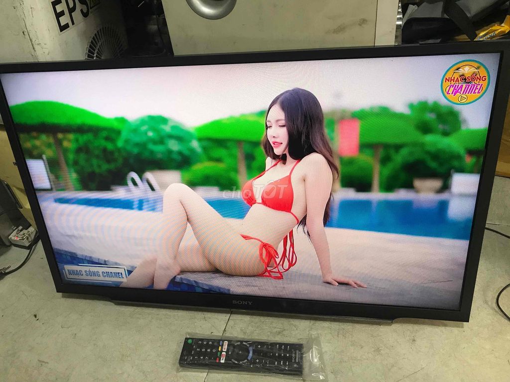 Bán tivi Sony Led KDL-32W600D