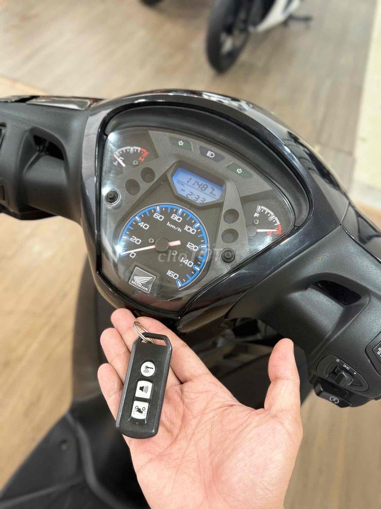 SH150 CBS 2016 siêu lướt - Trả trước 30tr nhận xe. Mua bán Xe máy tại Quận Cầu Giấy Hà Nội được đăng bởi Nguyễn thị xuân hình 3