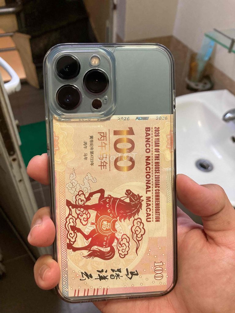 Apple iPhone 13 Pro Max 256GB Xám Đã sử dụng. Mua bán Điện thoại tại Quận Hoàn Kiếm Hà Nội được đăng bởi Đỗ Phúc hình 1