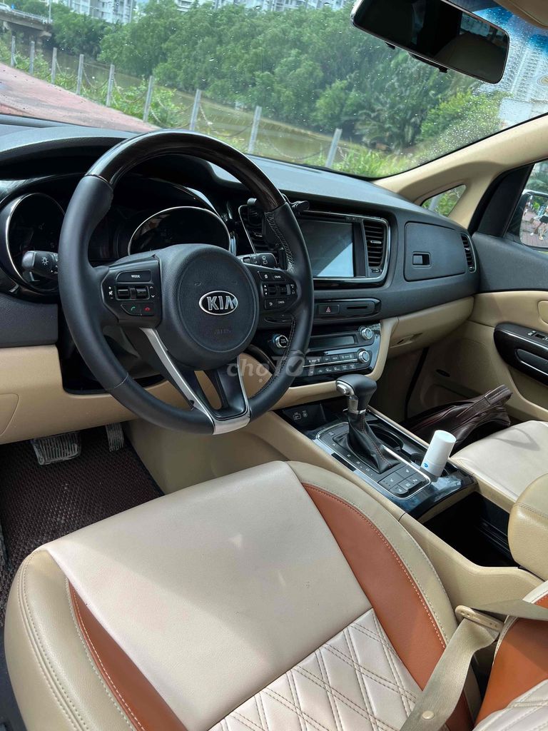 Kia Sedona 2019 Luxury D - 79 km ngay chu. Mua bán Ô tô tại Quận 7 Tp Hồ Chí Minh được đăng bởi Salon Ô Tô Cũ Hải Hà hình 3