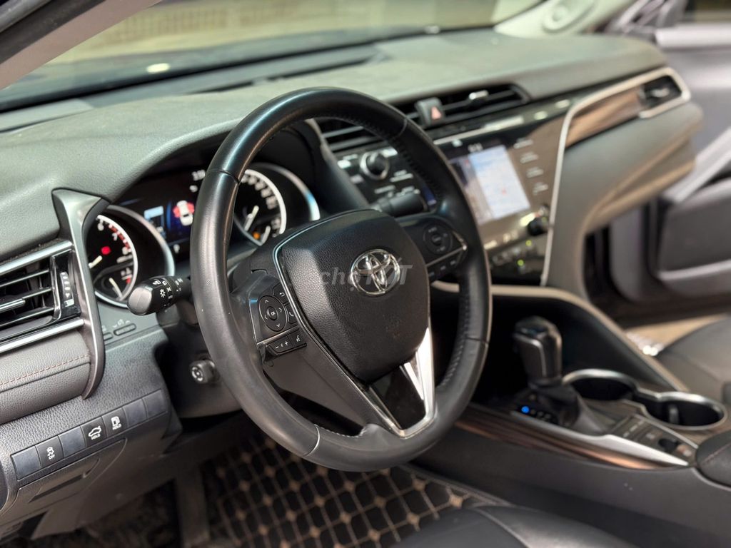 Toyota Camry 2019 2.5Q - 73856 km. Mua bán Ô tô tại Quận Tân Phú Tp Hồ Chí Minh được đăng bởi Vũ Phong Toyota Sure Xe Cũ Chính Hãng hình 8