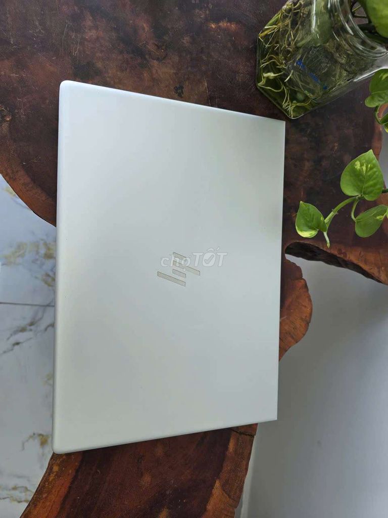 Hp elitebook 840 G5 máy đẹp 98%. Mua bán Laptop tại Quận 10 Tp Hồ Chí Minh được đăng bởi Viễn Thông Tấn Phát hình 1