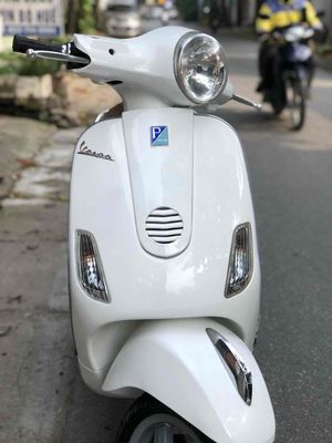 Piaggio Vespa màu Trắng dky 2015