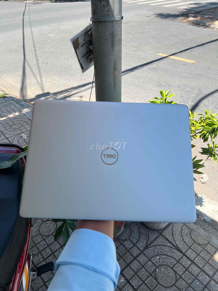 Dell Inspiron 5493 i5-1035G1 14 inch 8GB/256GB Lik. Mua bán Laptop tại Thành phố Cao Lãnh Đồng Tháp được đăng bởi Đen Mobi hình 1