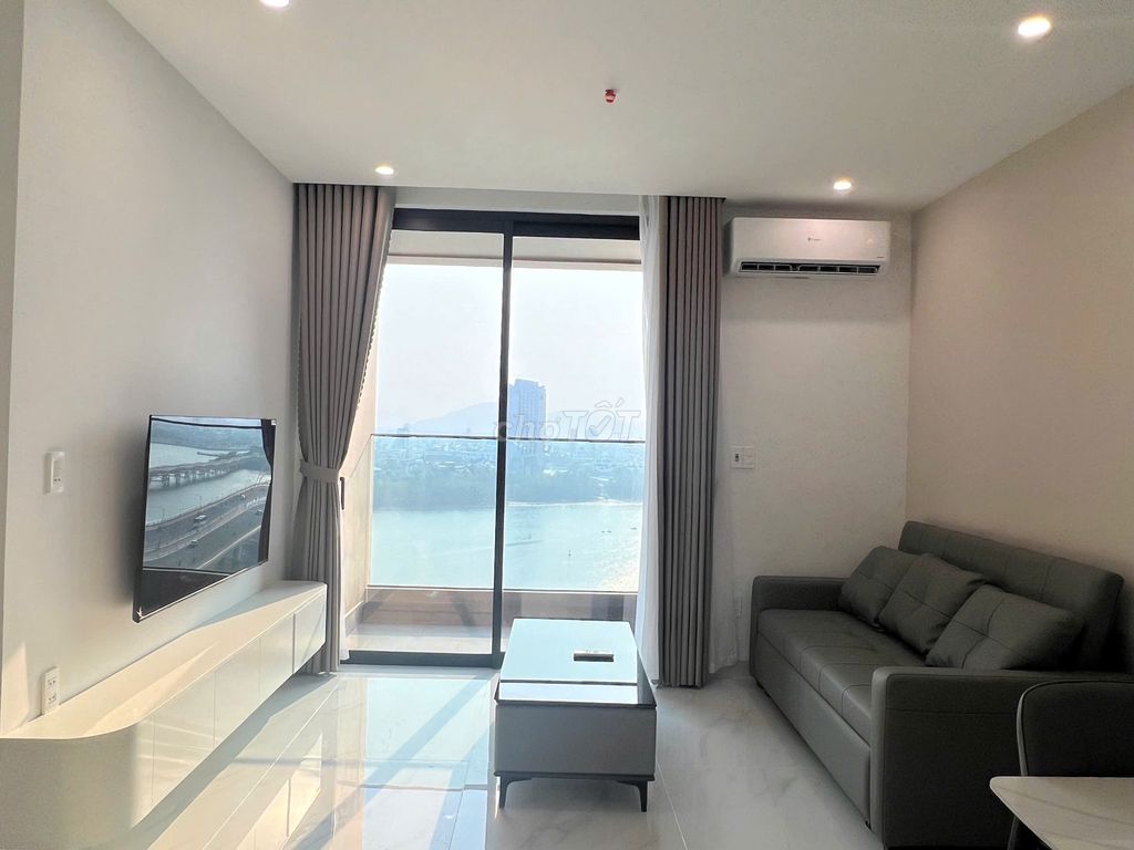 Pet-friendly 1-bedroom with a Han River view at Panoma — photo 8